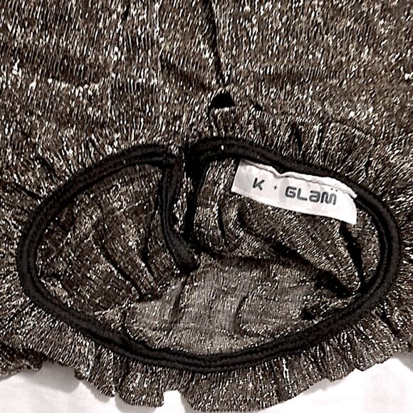 K • Glam Black and silver Blouse with measurements - no size found - Picture 4 of 4